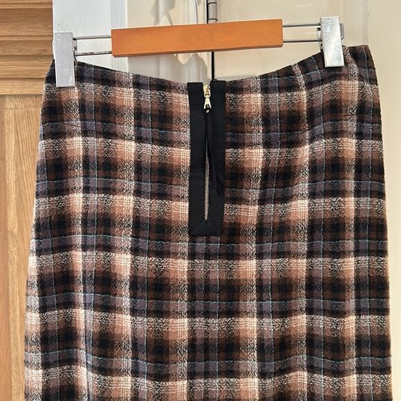 SSENSE Marc Jacobs plaid skirt with raw hem sz 6 - Picture 6 of 10